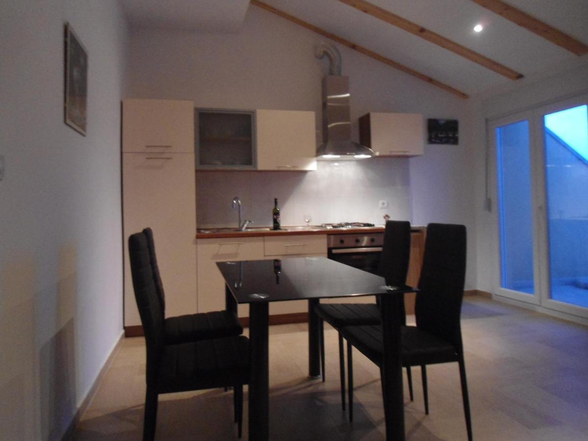 Apartment Bella Vista Kali Esterno foto